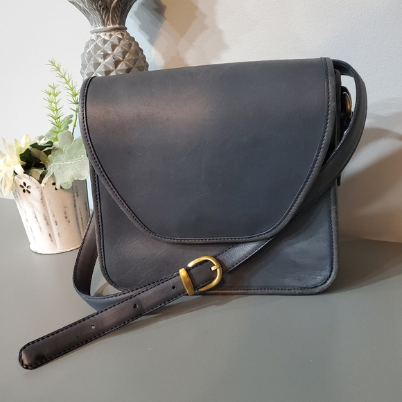None Handbags - ⚜️💙⚜️Vintage Crossbody /Purse
